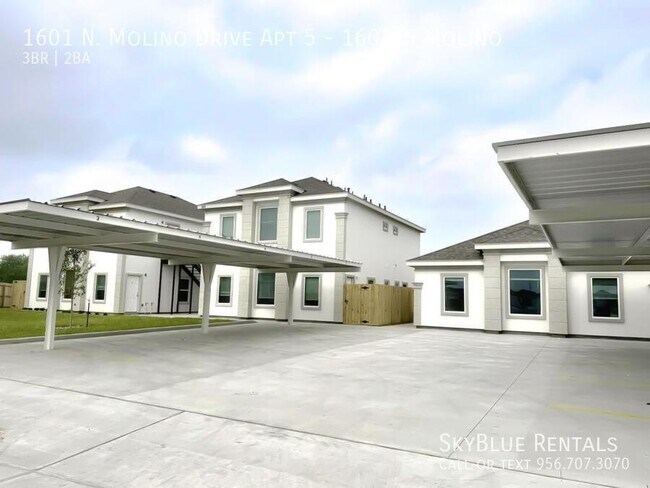 Building Photo - 1601 Molino Dr