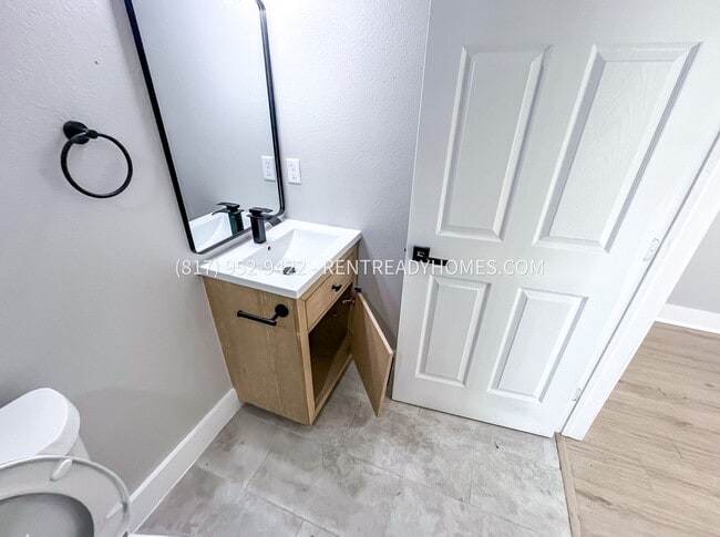 Building Photo - 8530 Cargill St