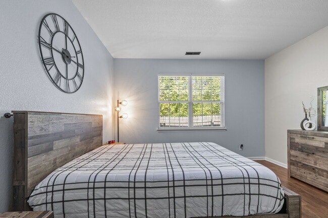 Building Photo - 155 Nautico Way