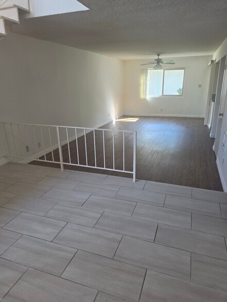 Building Photo - 2930 W 235th St