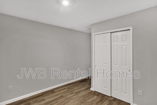 Building Photo - 9848 Morgan Marsh Ct