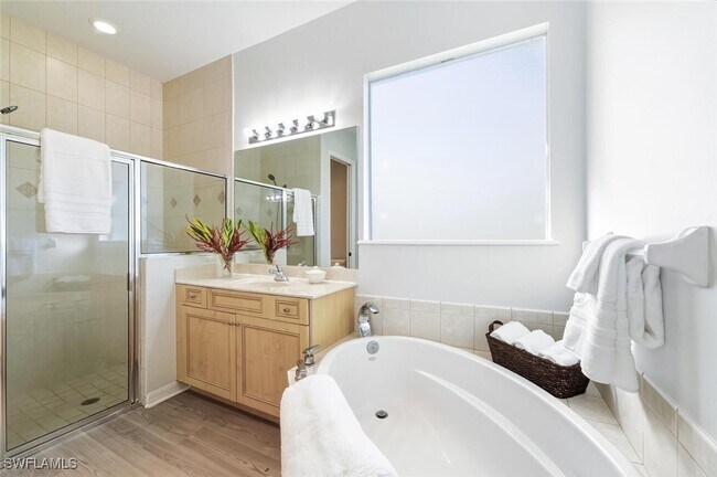 Building Photo - 10800 Fieldfair Dr