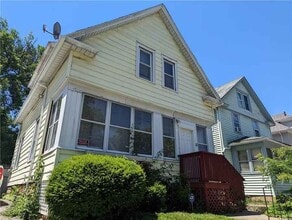 Building Photo - 111 Bidwell Terrace