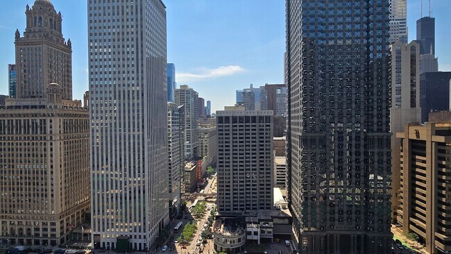 Building Photo - 300 N State St