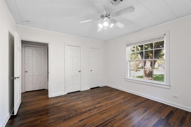 Building Photo - 1707 Lexington St