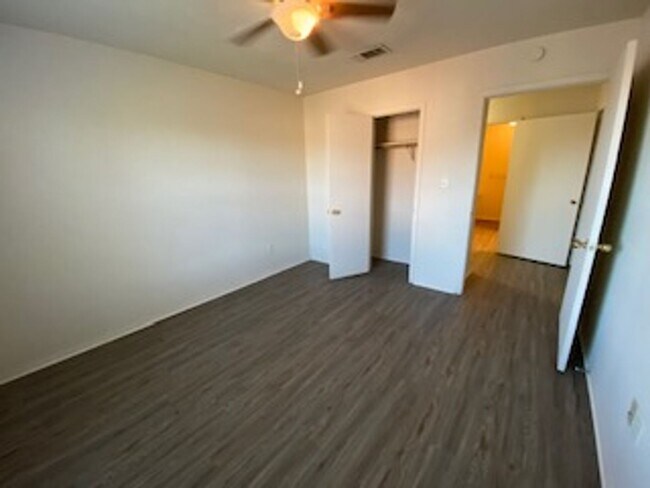 Building Photo - 1 Bed, 1 Bath, downstairs at The Haven