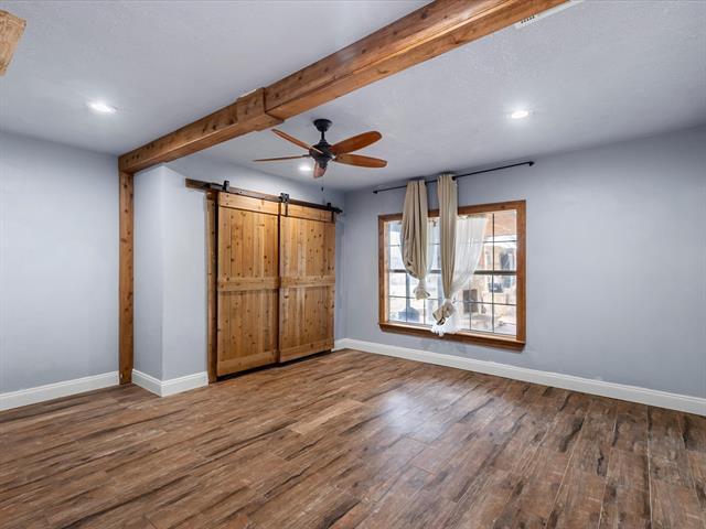 Building Photo - 4915 T W King Rd