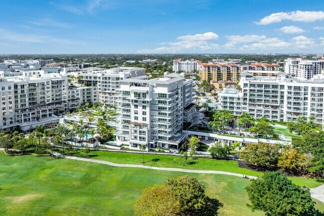 Building Photo - 210 SE Mizner Blvd
