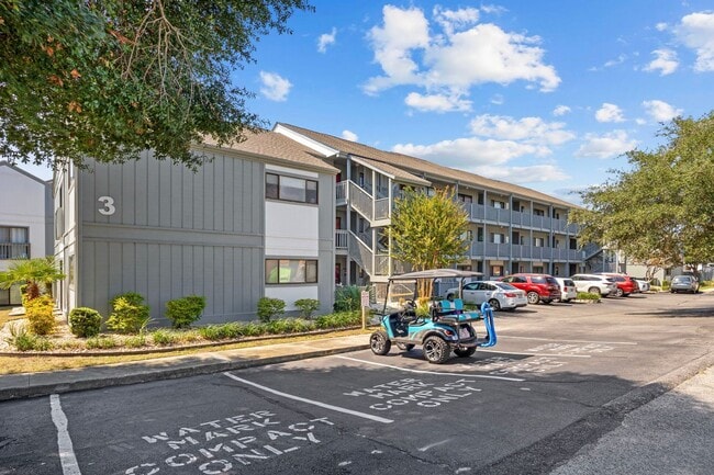 Building Photo - Charming 2-Bedroom Condo Near the Beach