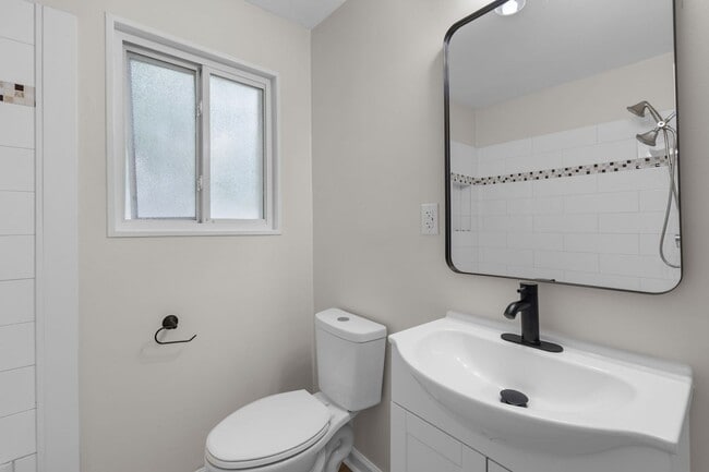 Building Photo - Charming 4BR Ranch in Prime Virginia Beach Location