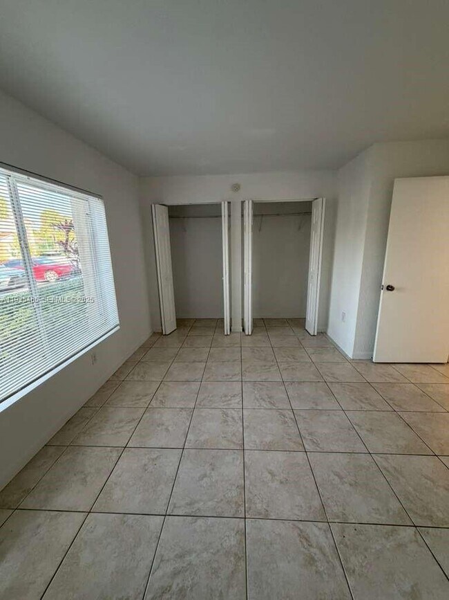 Building Photo - 815 Boynton Beach Blvd