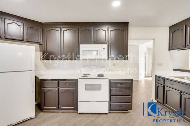 Building Photo - 343 Clydesdale Dr