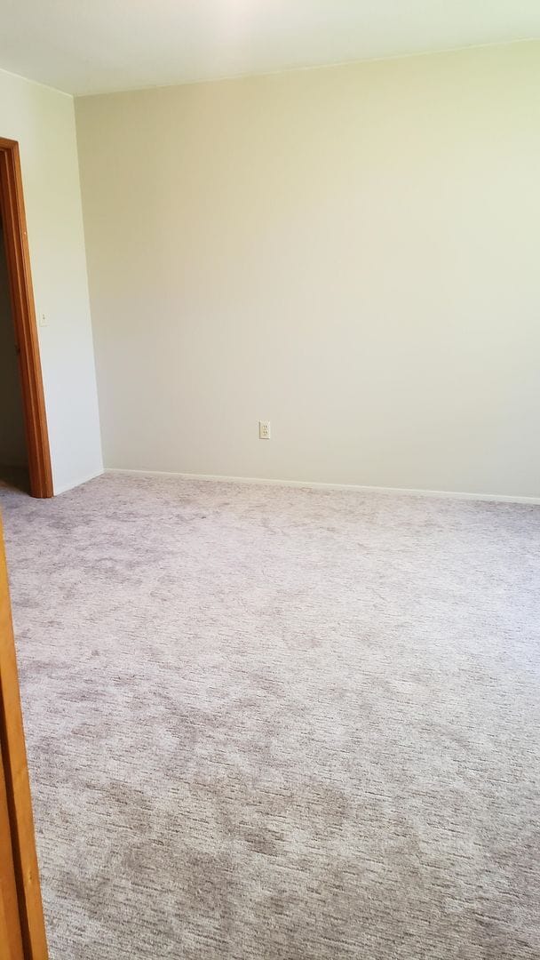 Building Photo - Pre-Leasing for August - 6Bed/3Bath House