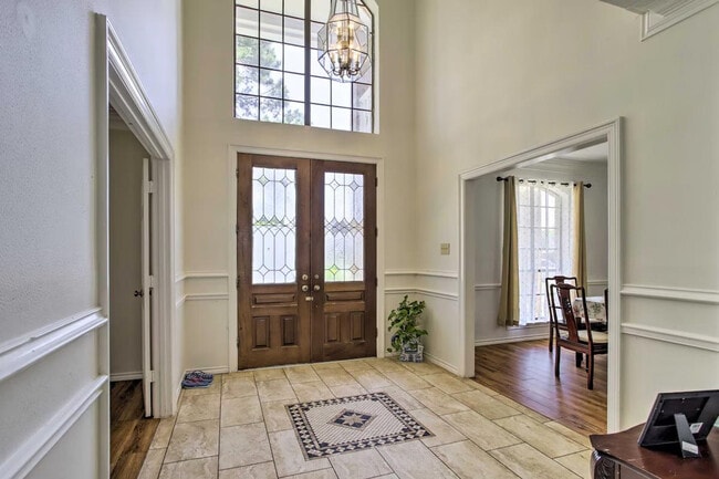 Building Photo - 15307 T C Jester Blvd