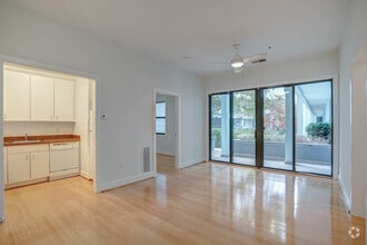 Interior Photo - Elevation 314