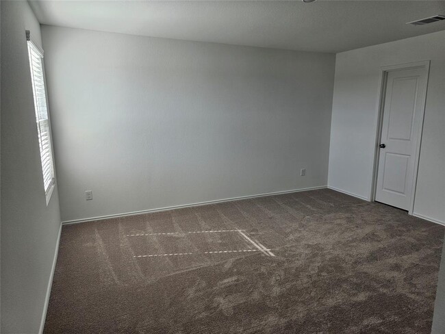 Building Photo - 117 Tall Timbers Trl