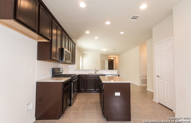 Building Photo - 428 Sand Cherry