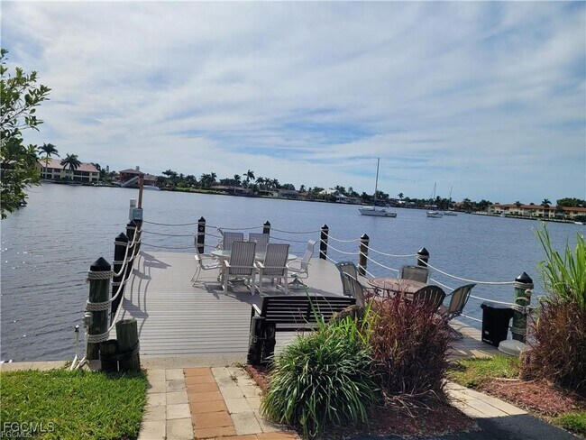 Building Photo - 4803 Sunset Ct