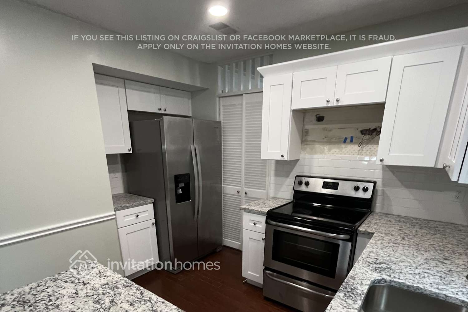 Building Photo - 465 Sheringham Ct