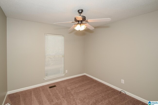 Building Photo - 5555 Spanish Trce