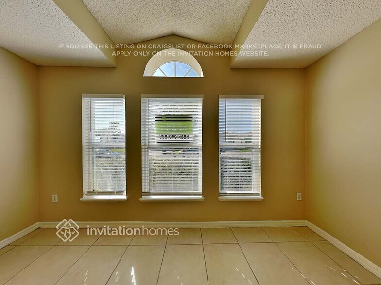 Building Photo - 110 Pine Isle Dr