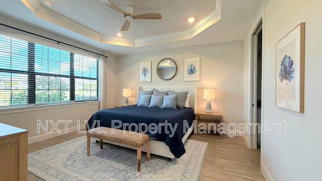 Building Photo - 15319 Lucerna St