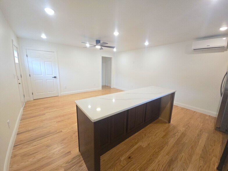 Living Room - 1205 Lee St