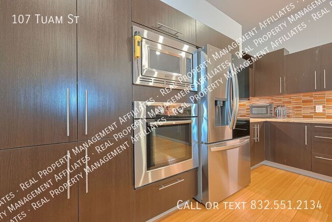 Building Photo - 107 Tuam St