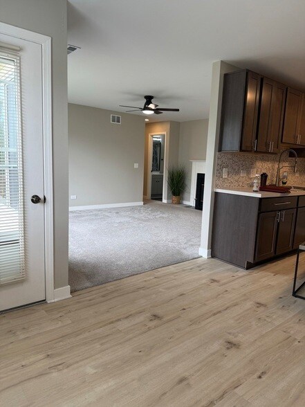 Building Photo - 673 Thorntree Ct