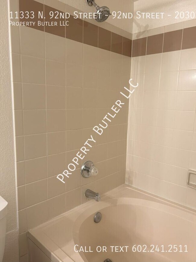 Building Photo - 11333 N 92nd St