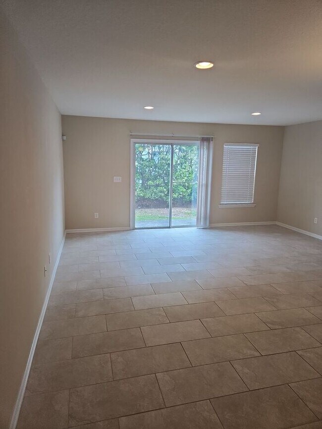 Building Photo - Mesmerizing Single-Family Home | 2 BR/2BA | Amenities: Pool| In St. Augustine