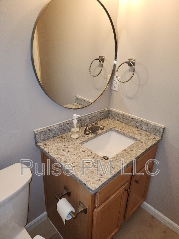 Building Photo - 3234 Campaign Dr