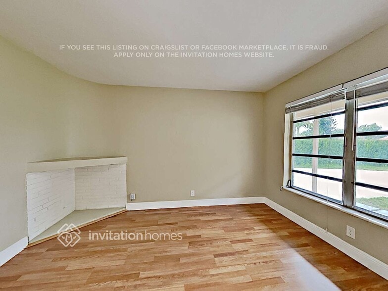 Building Photo - 6550 Coolidge St