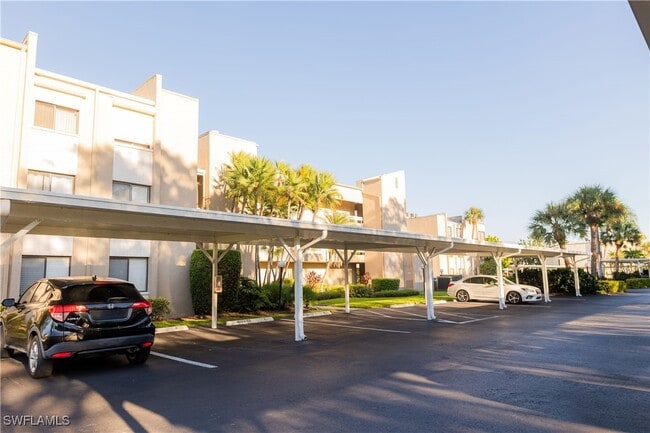 Building Photo - 3655 Boca Ciega Dr