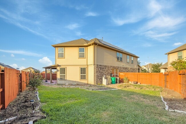 Building Photo - 5007 Pine Ridge Knoll Ct