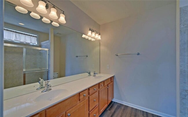 Building Photo - 6218 Azalea Way