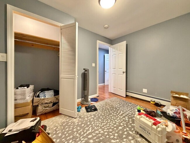 Building Photo - 169 Belmont Ave
