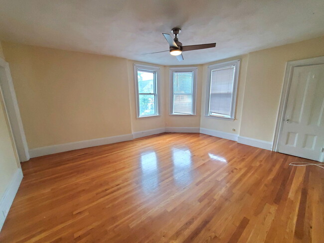 Building Photo - 234 Cypress St