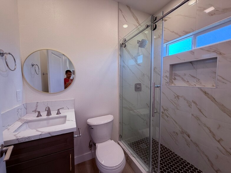 Building Photo - 5664 Campanile Way