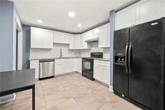 Building Photo - 6708 Baynes Hill Cir