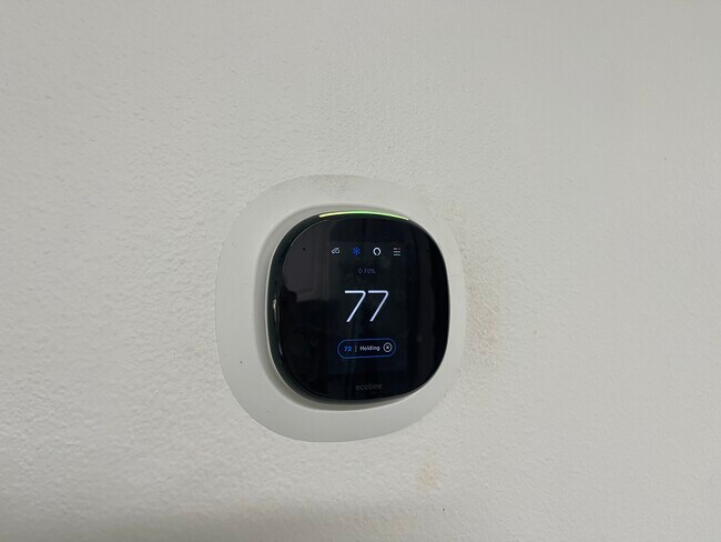 EcoBee smart control for central A/C - 91-1031 Kaipalaoa St