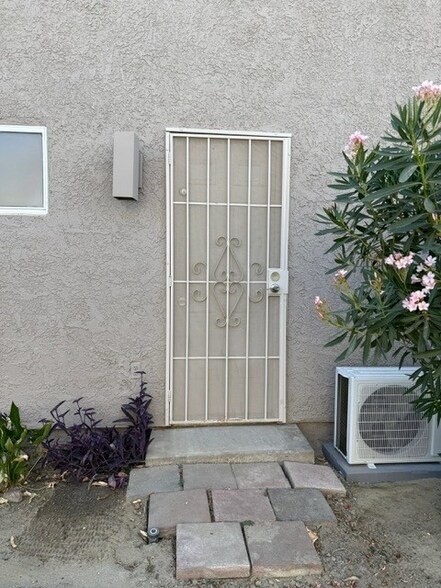 Building Photo - 79445 N Sunrise Ridge Dr