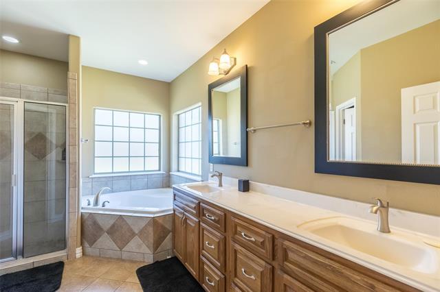 Building Photo - 682 Lytle Shores Dr