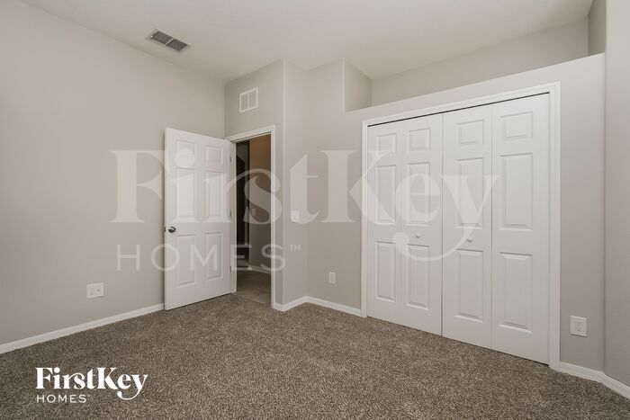 Building Photo - 7632 Bulls Head Dr