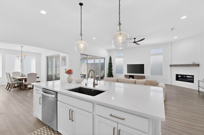 Building Photo - 8345 Salinger Wy NW