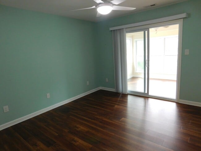 Building Photo - 7151 Windward Dr