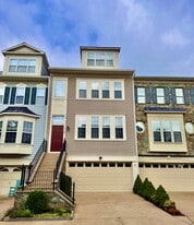 Building Photo - 115 Lake Cook Dr