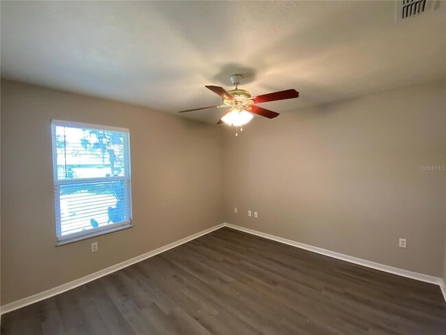 Building Photo - 5890 SE 119th Pl