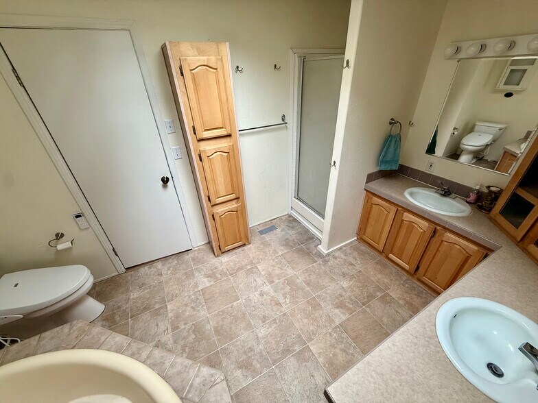 Master Bathroom - 126 Charlie Ln