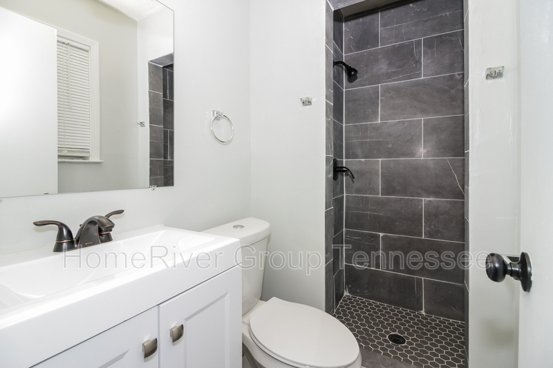 Building Photo - 3648 Arsenal St